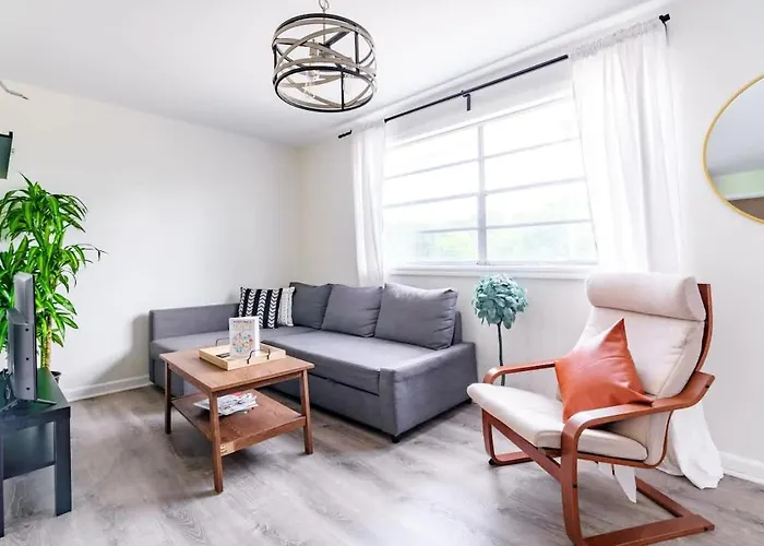 Casa Tres By Jungle House Near Convention Center Osu & Nationwide Arena Walk To High Street Downtown & Short North 5 800 Reviews Private Parking Columbus