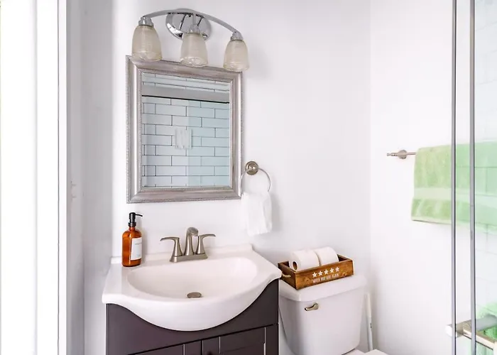 Casa Tres By Jungle House Near Convention Center Osu & Nationwide Arena Walk To High Street Downtown & Short North 5 800 Reviews Private Parking *